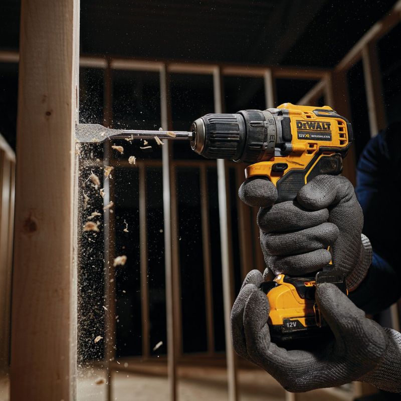 KIT DEWALT ORIGINAL: TALADRO INALAMBRICA + MOTOSIERRA + HIDROLAVADORA PORTÁTIL + KIT HERRAMIENTA 46 PCS + 6 BATERIAS PROMOCION CIERRE DE LA TIENDA - ENVÍO GRATIS